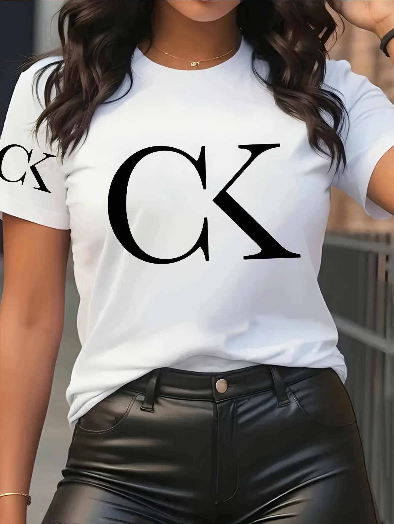 Стилна дамска тениска S–XXL – комфортна и еластична с графичен дизайн - Image 8