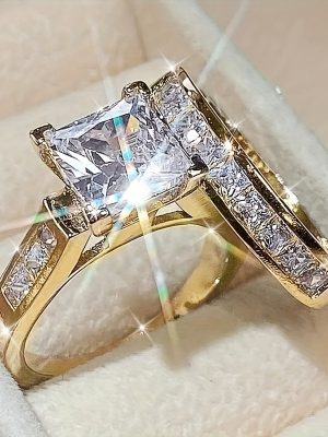 Елегантен комплект дамски пръстени с цирконий – 18K златно покритие „Bling-Bling“