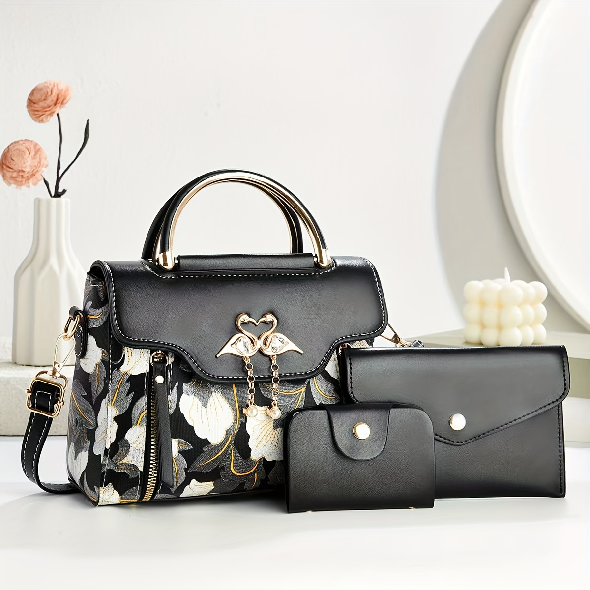 Комплект дамски чанти 3 части – раменна, ръчна и crossbody чанта - Image 15