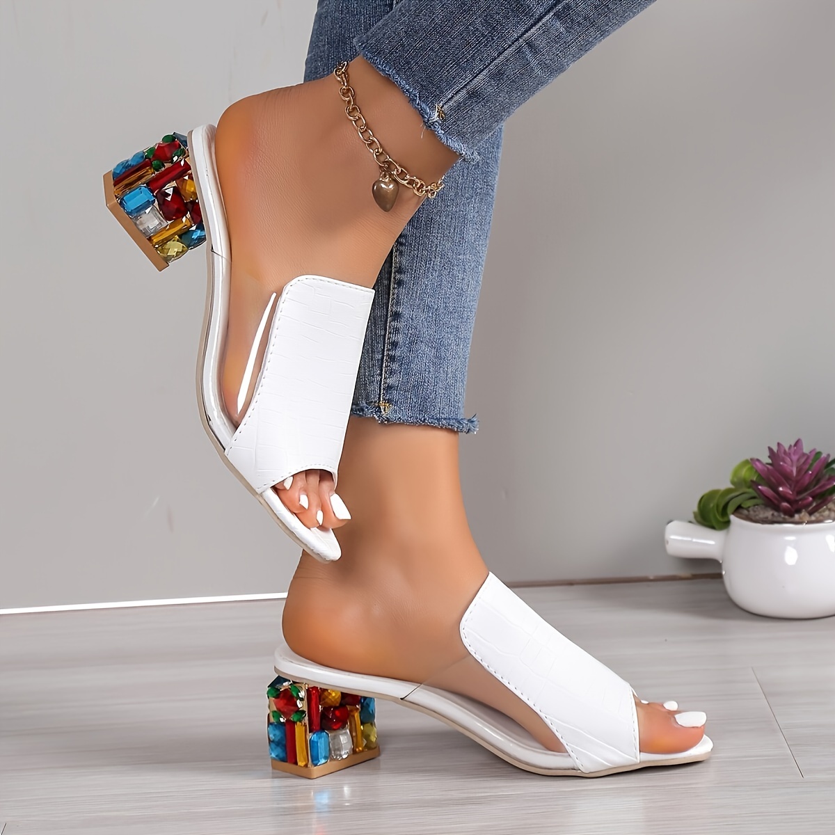 Модни дамски сандали slip-on – висок ток и стилна PU кожа - Image 11