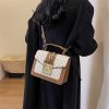 bjala-reshetka