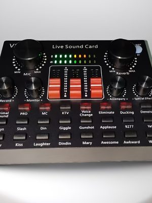Live Sound Card V8K – професионален мобилен аудио интерфейс с USB зареждане и 18650 батерия