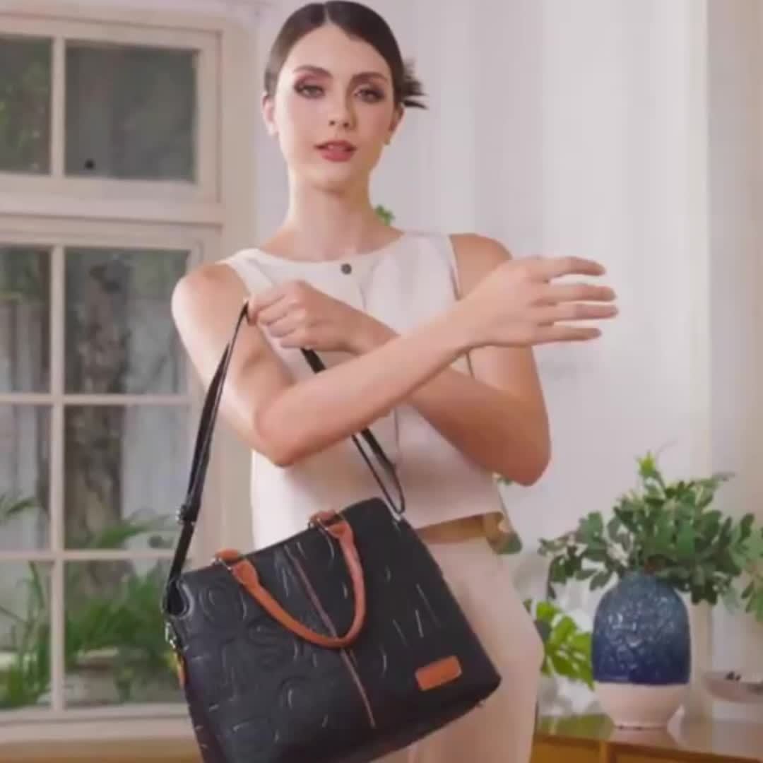 Стилна дамска чанта Perfect Lily – универсална тоут чанта с цип и регулируема презрамка - Image 13