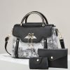 cheren-s-floralen-desen